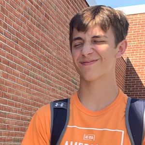 Meet your Posher, Devin